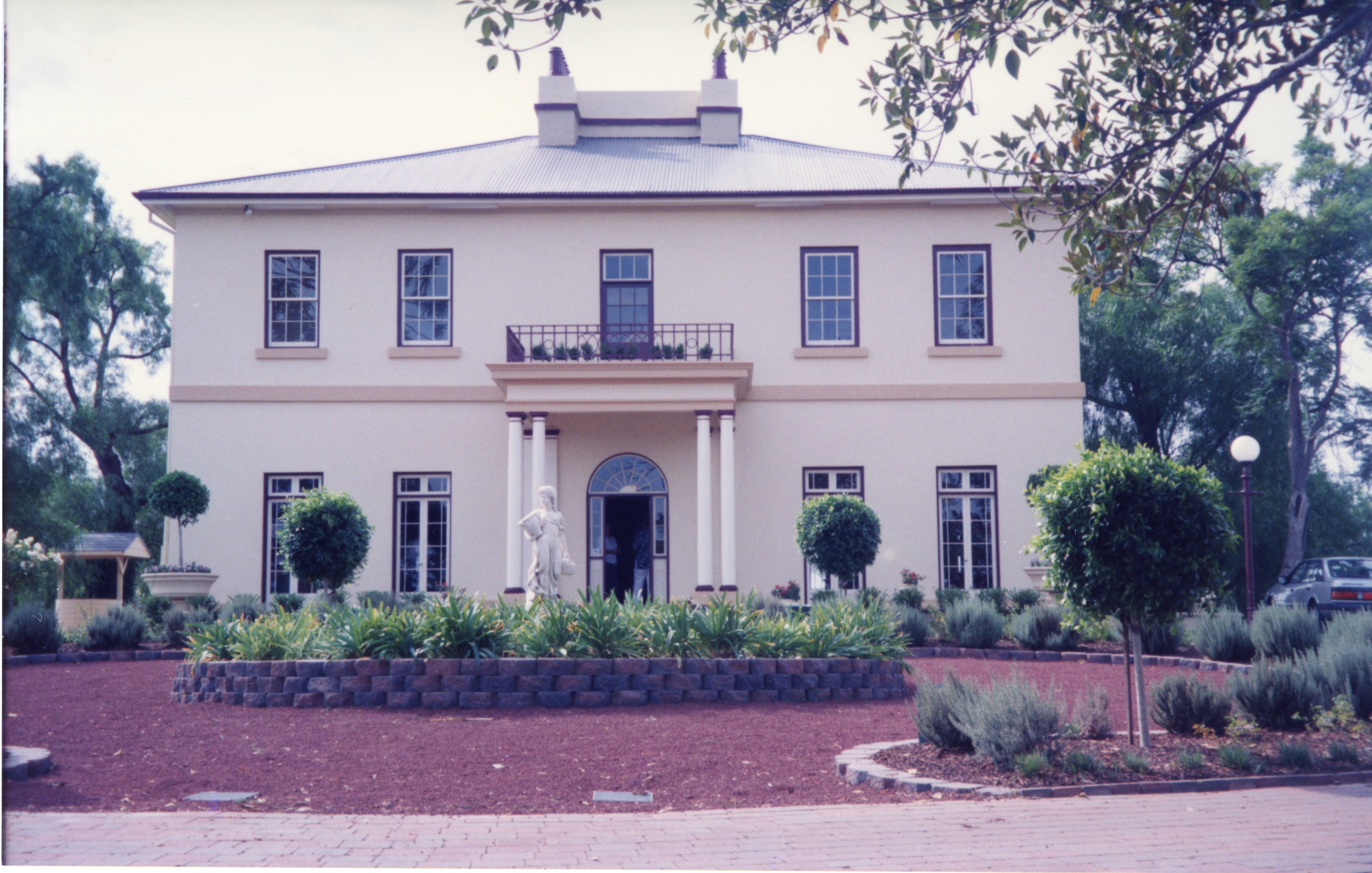 Horningsea House, Horningsea Park Drive, March 1998